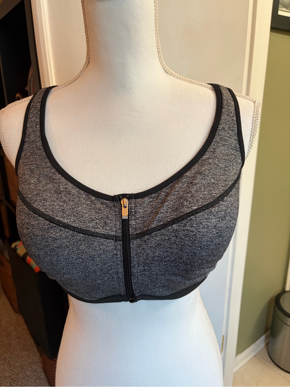 Front-Zip Heather Gray Comfort Sports Bra